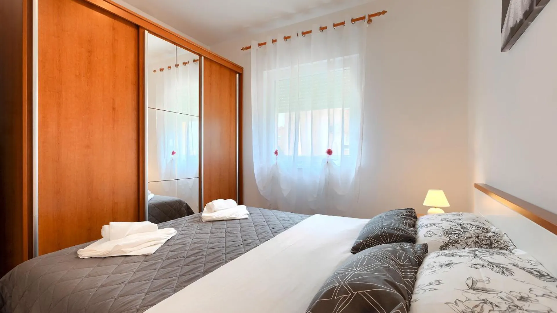 Peach Apartment Pula