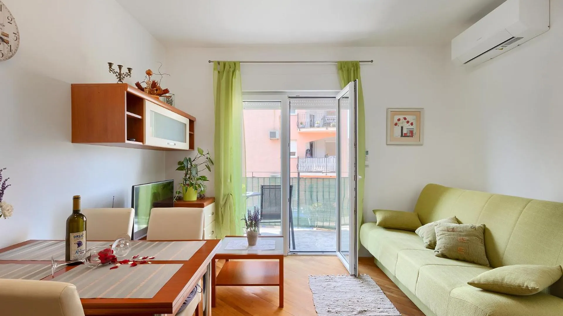 Peach Apartment Pula